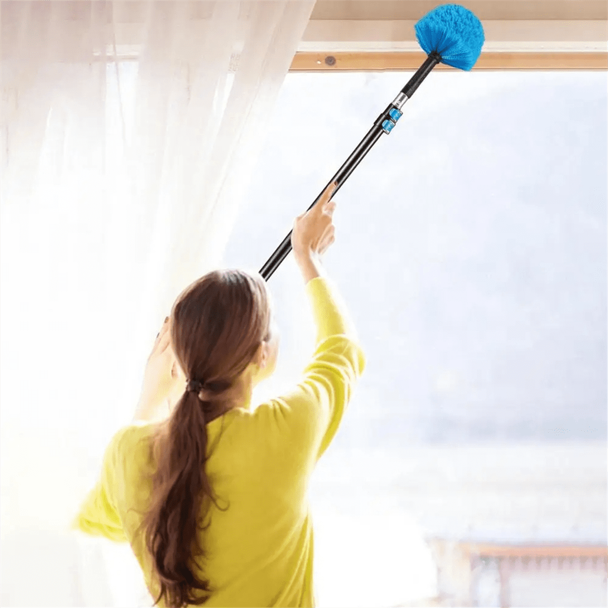Extendable Cobweb Duster for High Ceilings and Ceiling Corners - Image 4