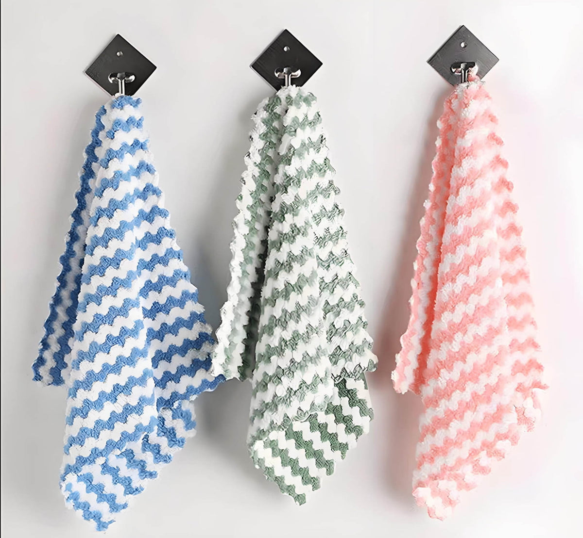 Striped Microfibre Cleaning Cloth, Lint-Free and Machine Washable - Image 2