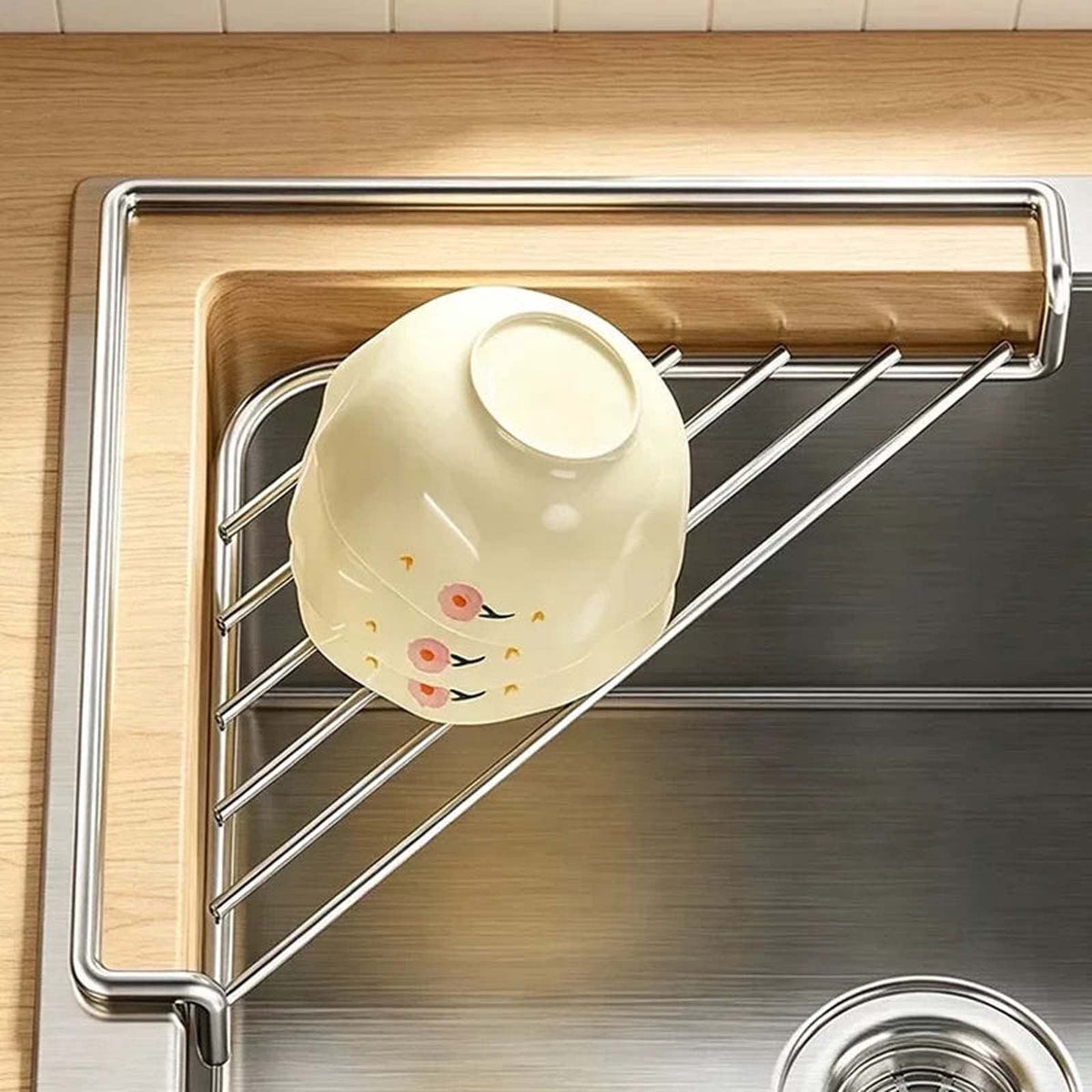 Corner Sink Caddy in Stainless Steel for Sponges and Scrubbers - Image 5